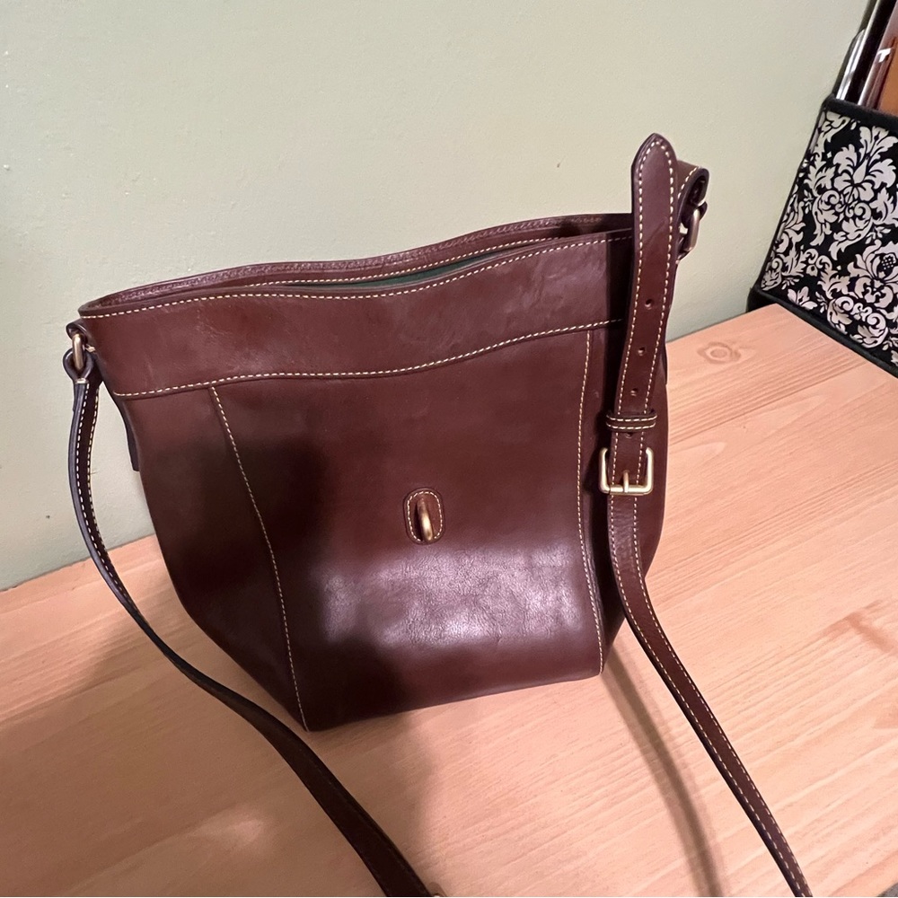 Woman's Handbag